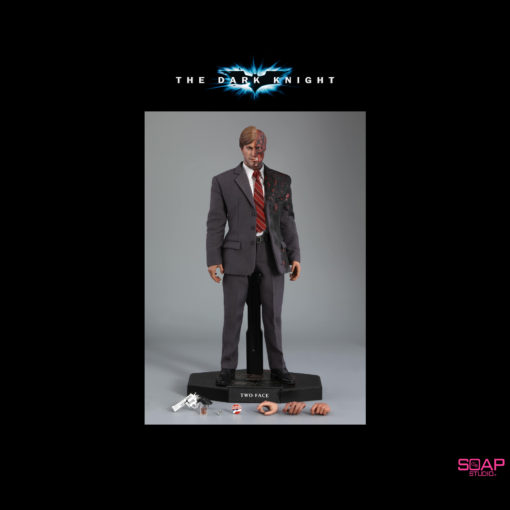Two-Face / Harvey Dent (Batman) 1:12 Scale Figure