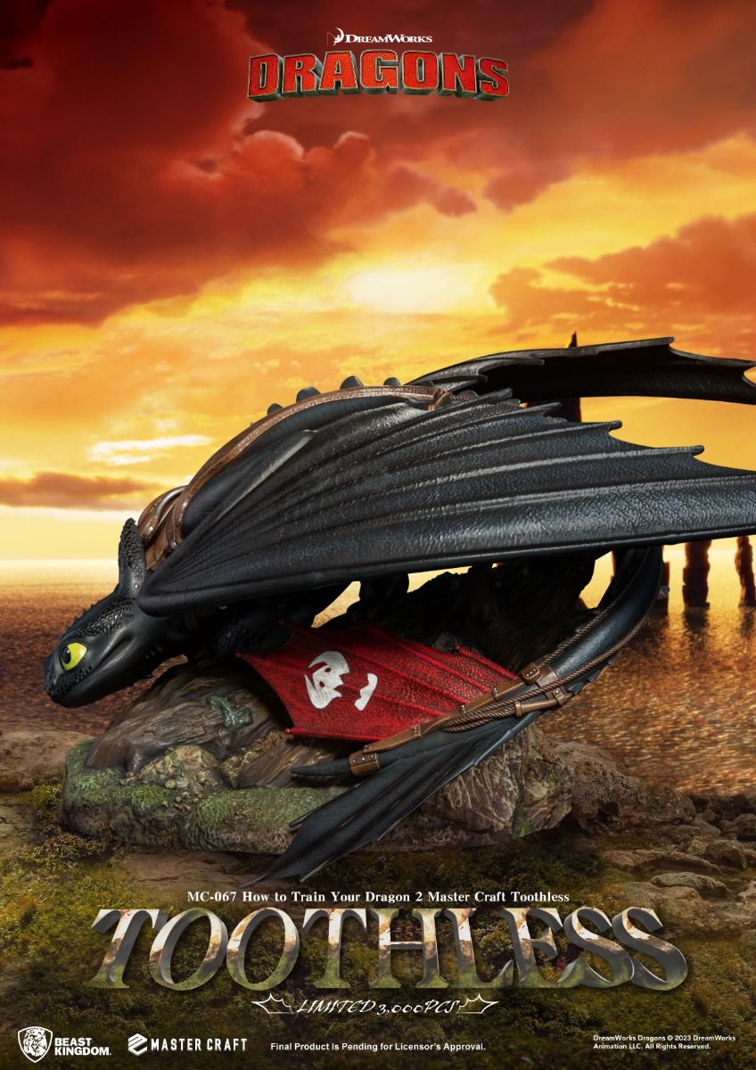 MC-067 DISNEY HOW TO TRAIN YOUR DRAGON 2 - MASTER CRAFT TOOTHLESS STATUE - Image 4