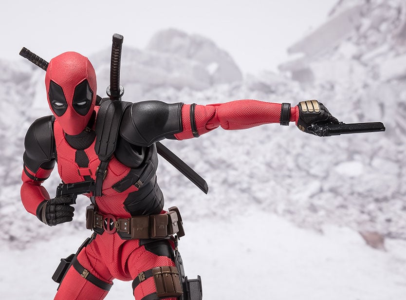 BANDAI DEADPOOL AND WOLVERINE - DEADPOOL ACTION FIGURE - Image 10
