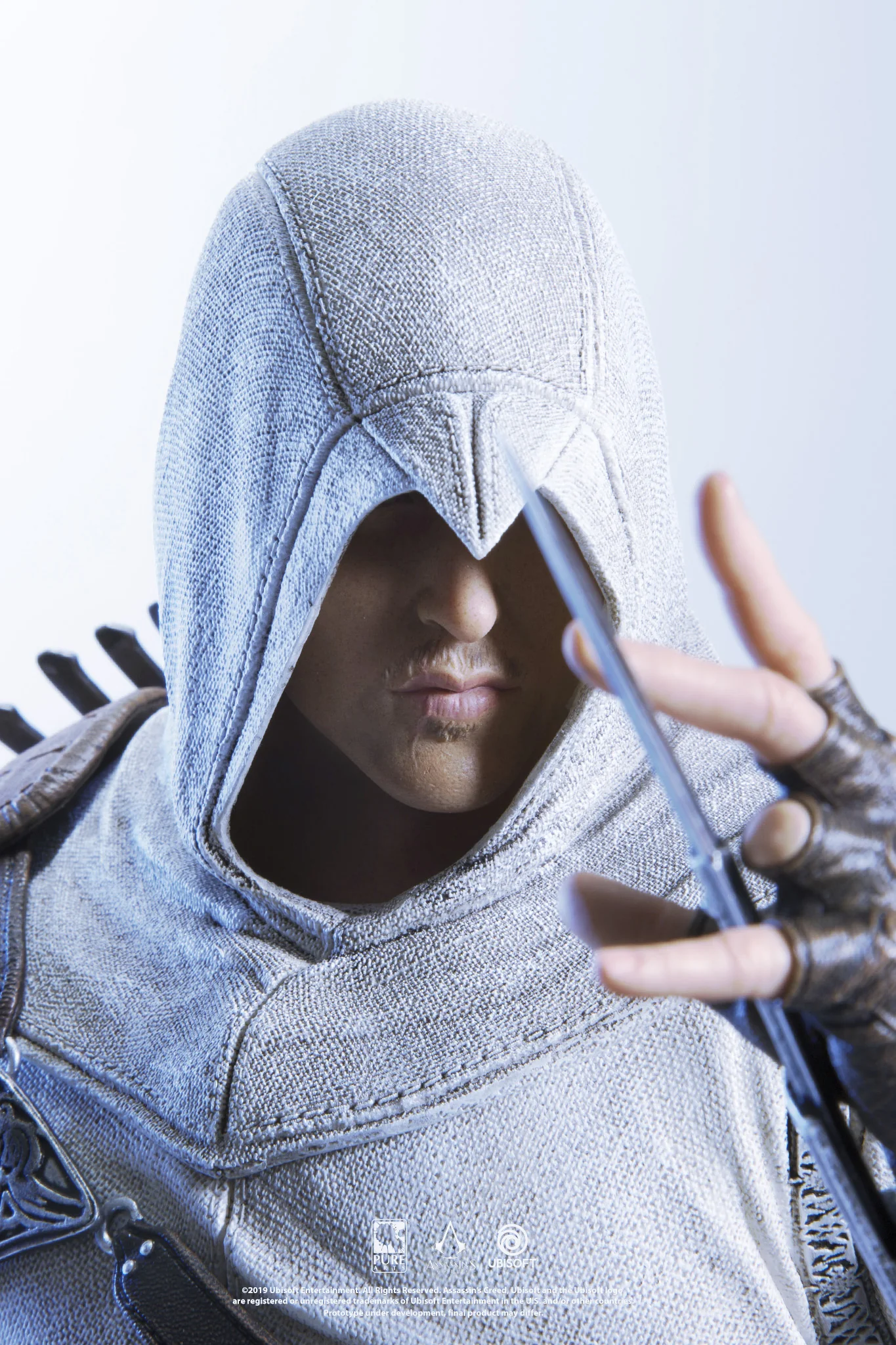 PURE ARTS ASSASSIN'S CREEED ANIMUS ALTAIR STATUE - Image 5