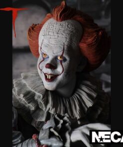 NECA x IT PENNYWISE BILL SKARSGARD 1/4 SCALE ACTION FIGURE - Image 4