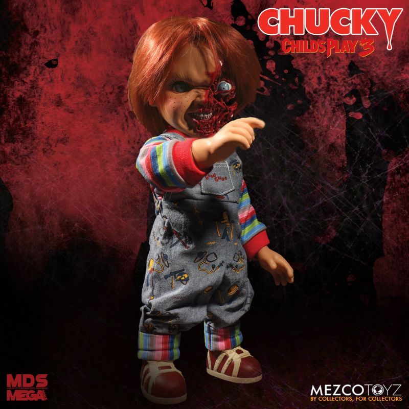 MEZCO TOYZ CHILD'S PLAY 3 CHUCKY TALKING PIZZA FACE DOLL
