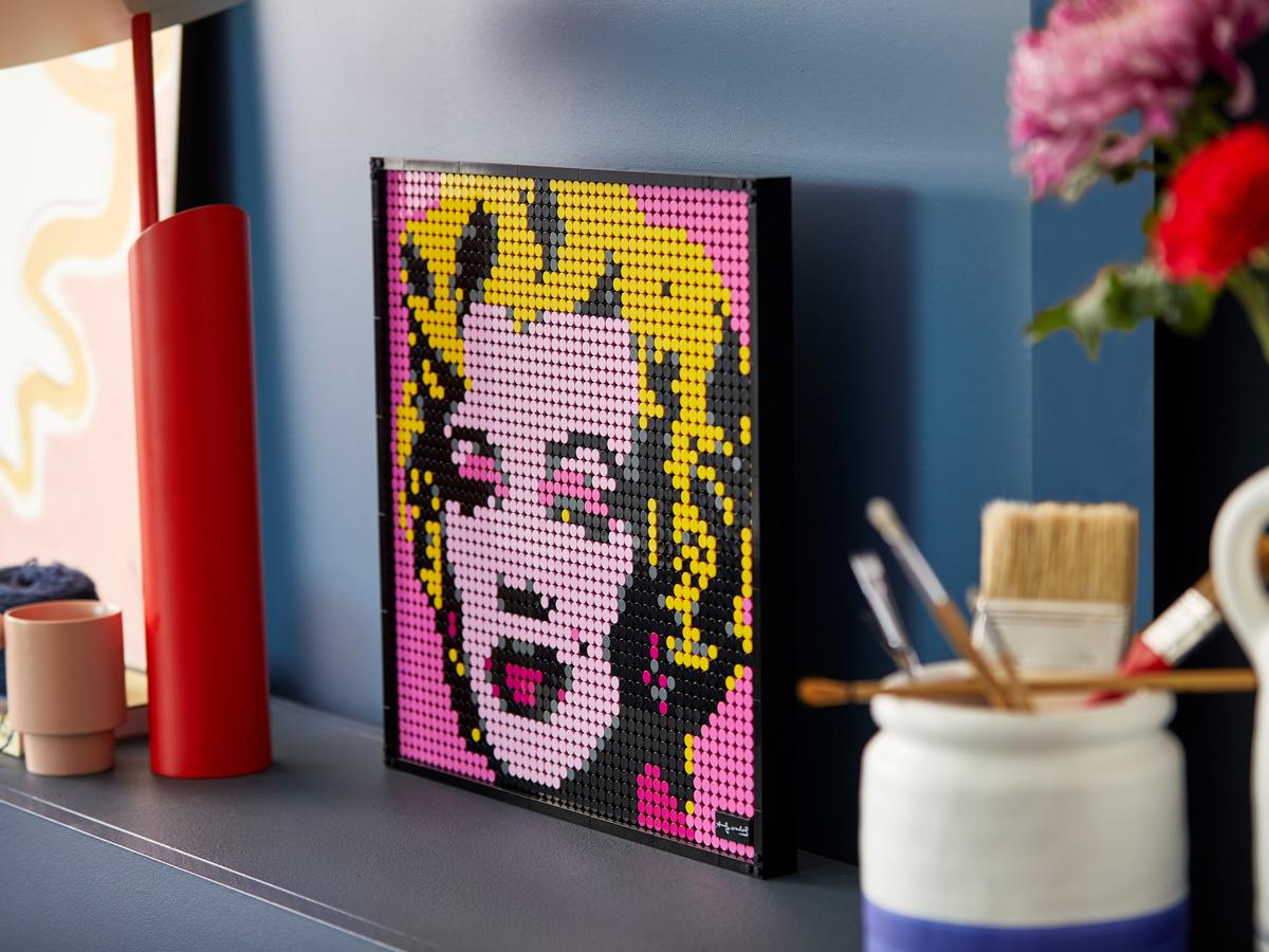 LEGO x WARHOL'S MARILYN MONROE ART - Image 2