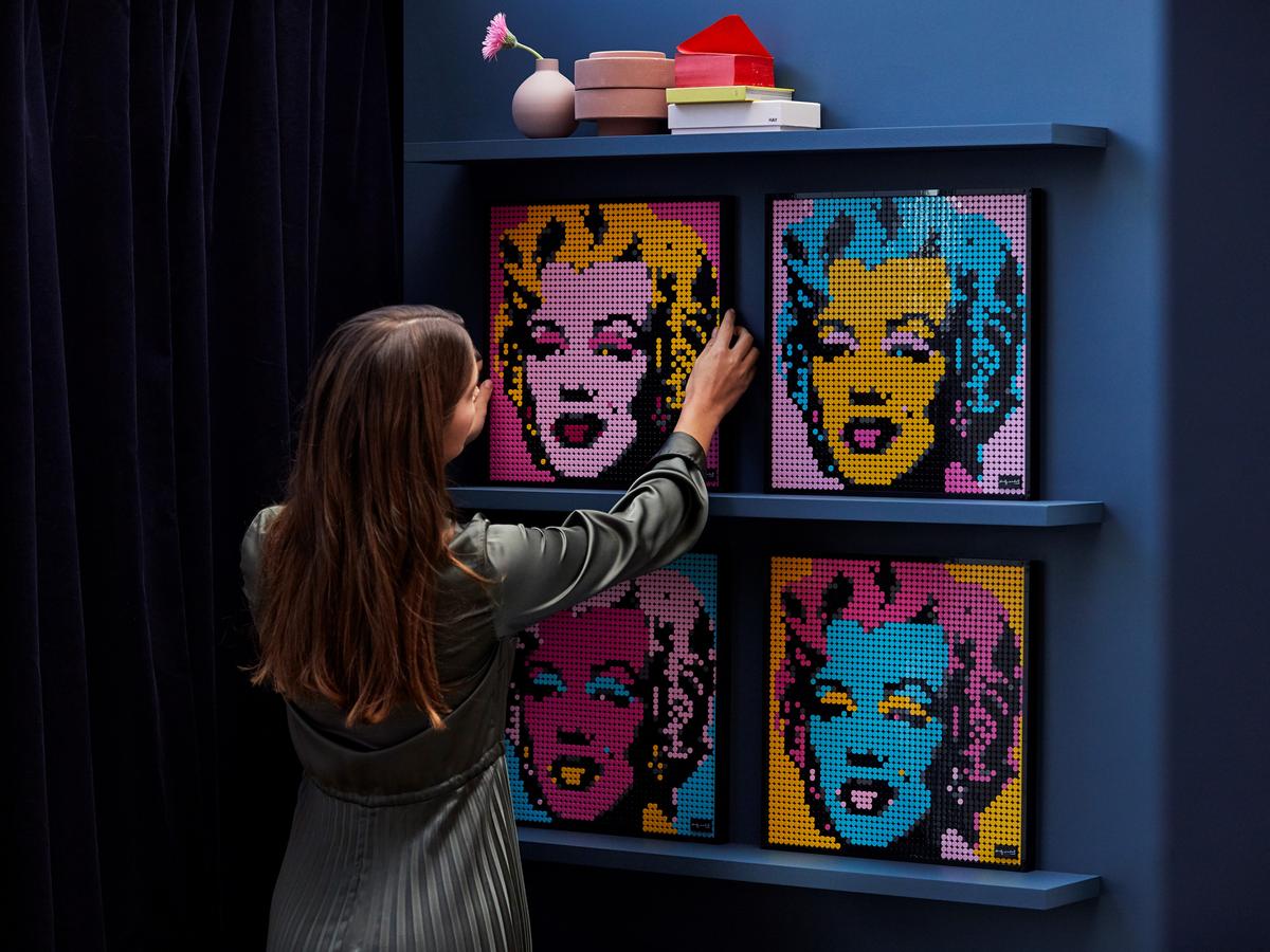 LEGO x WARHOL'S MARILYN MONROE ART - Image 3