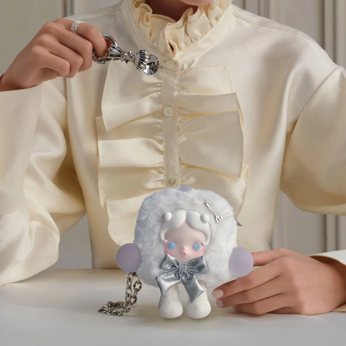 POPMART x SKULLPANDA THE FEAST BEGINS SERIES MINI BAGTHE SUGAR TONGS - Image 2