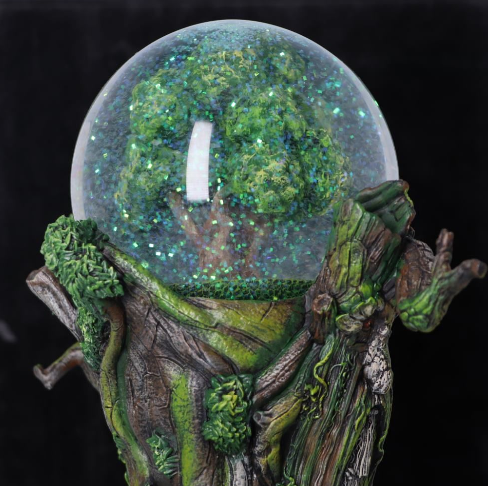 NEMESIS NOW x LORD OF THE RINGS MIDDLEEARTH TREEBEARD SNOW GLOBE - Image 3